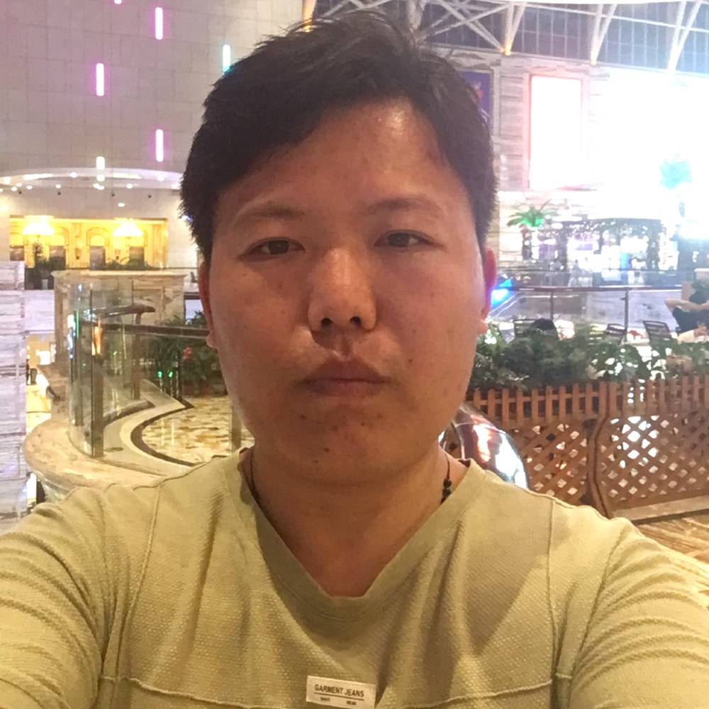 Yuliang的照片