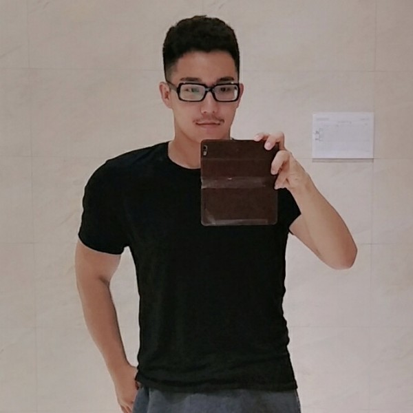满岛光的照片