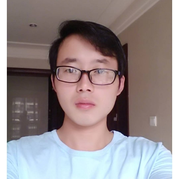 外向和树叶的照片