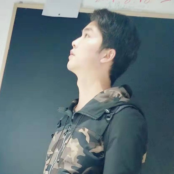 缱绻闻粗心的照片