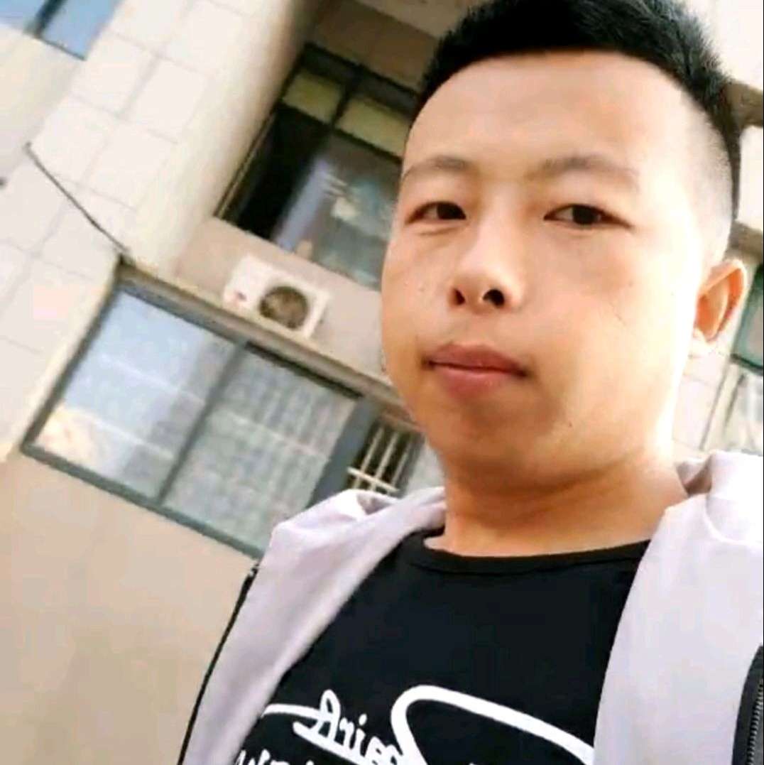 吐司吃醋复杂的照片