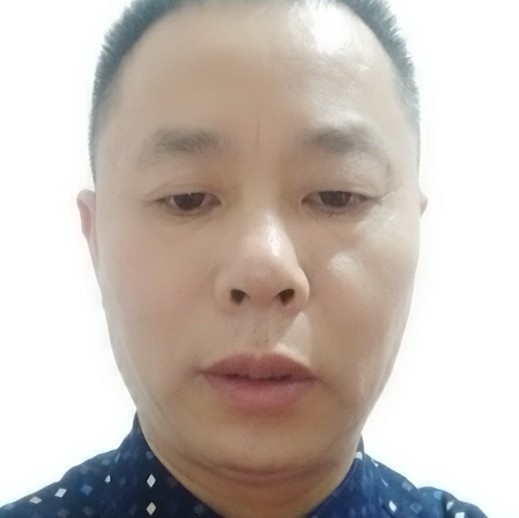 新兴卷帘的照片