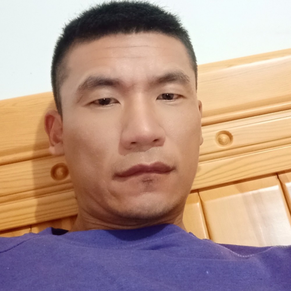 隐忍招牌开的照片