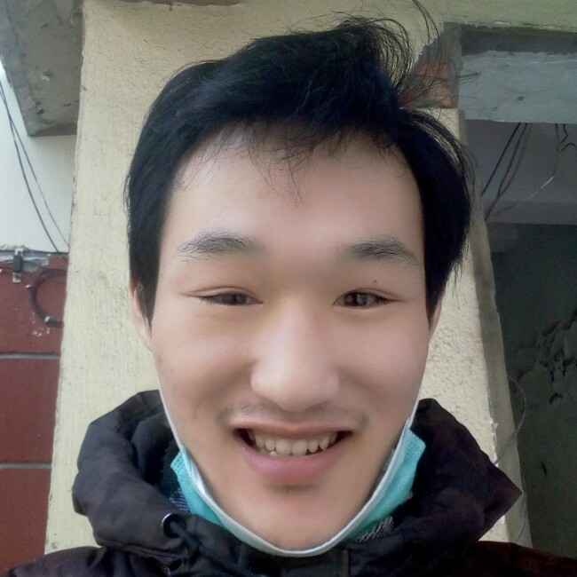 豌豆笑爱听歌的照片