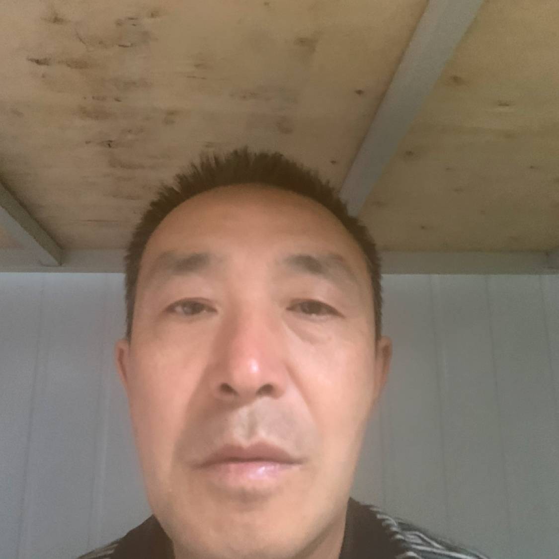 清爽苦恋雨的照片