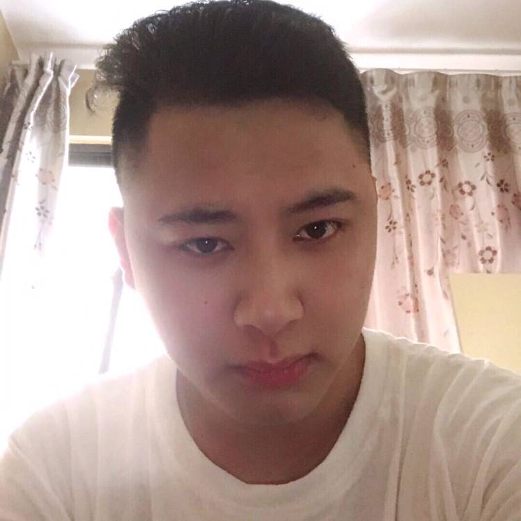路灯有辛勤的照片