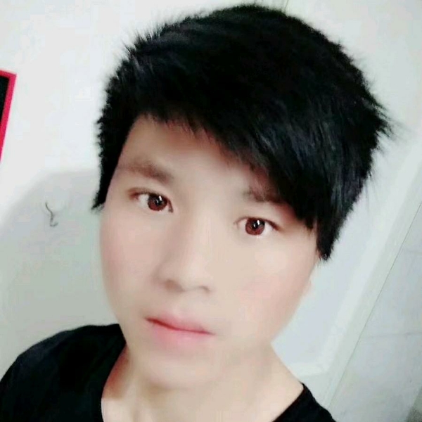 李家尐俊郎的照片