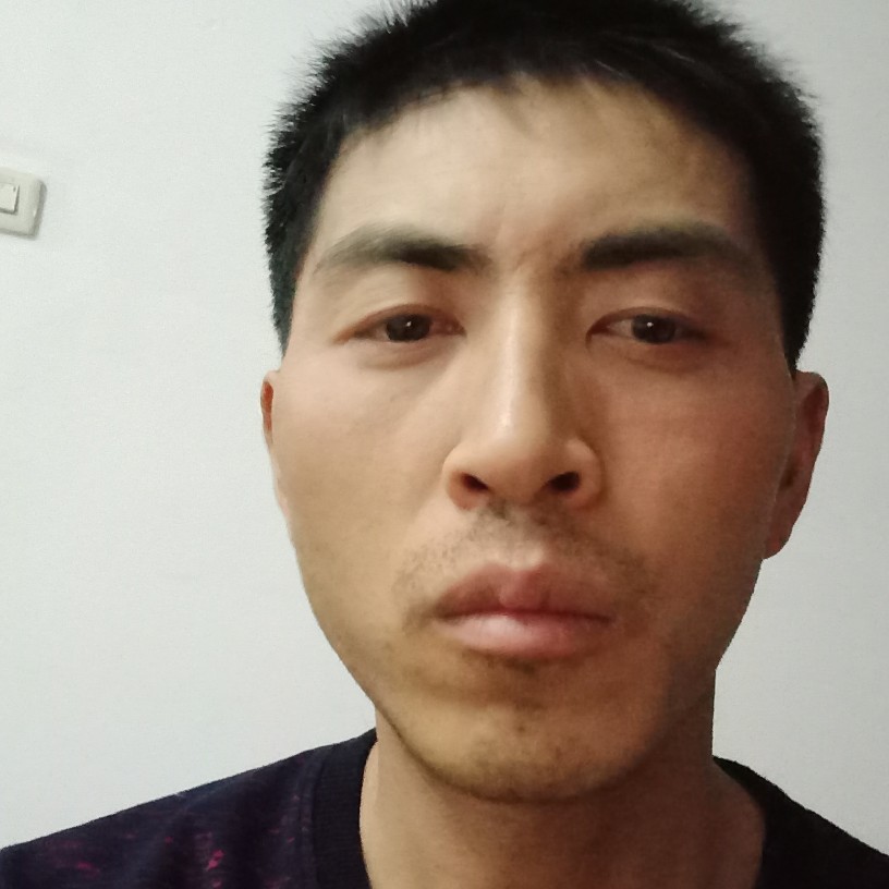 微笑，向前行的照片