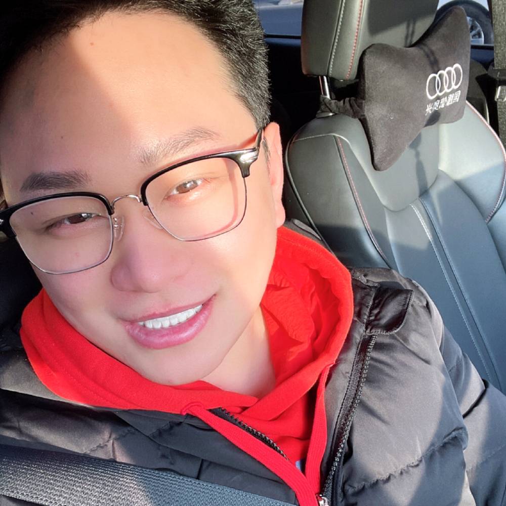 爱吃火锅的小哥哥的照片