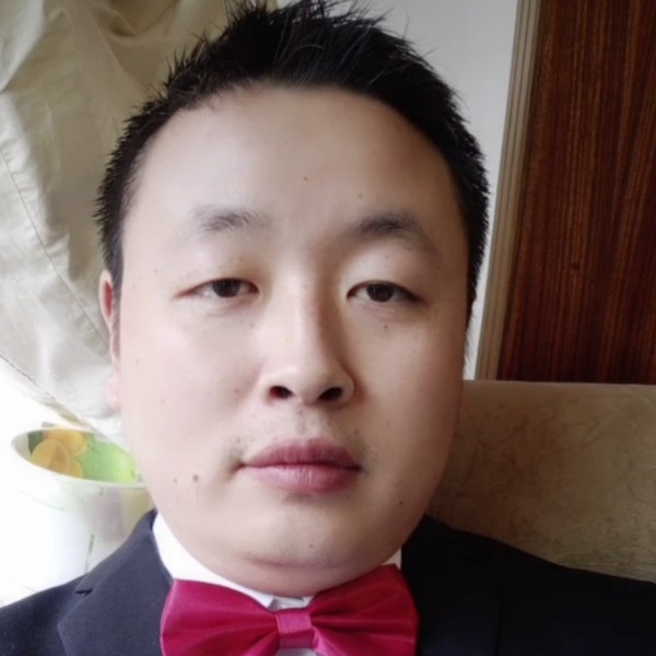 李家大少爷的照片