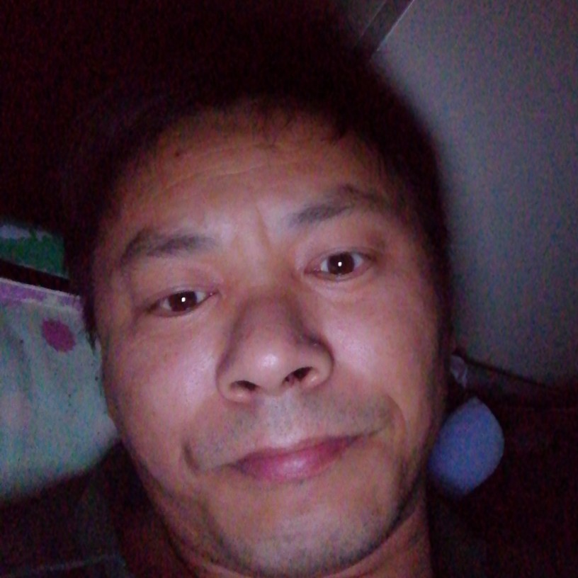 樱桃回眸机灵的照片