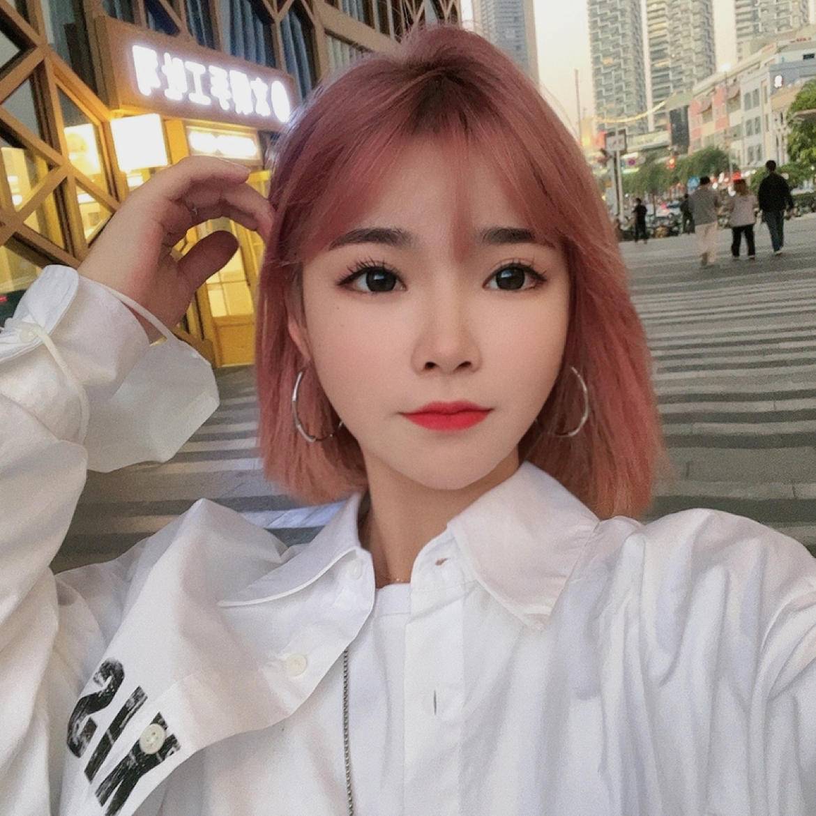 清纯少女的照片