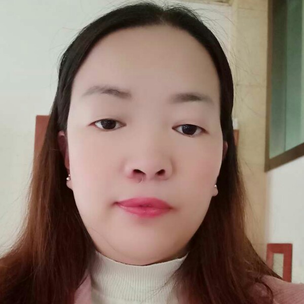 青栀彪壮的照片