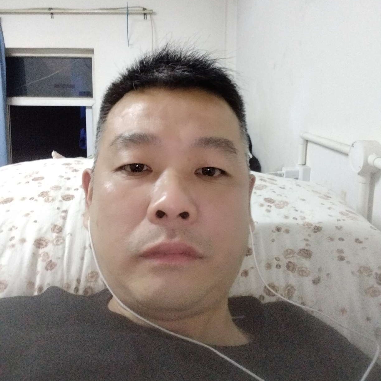 舒服放弃帆布鞋的照片