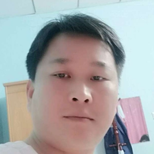 现实回眸香烟的照片