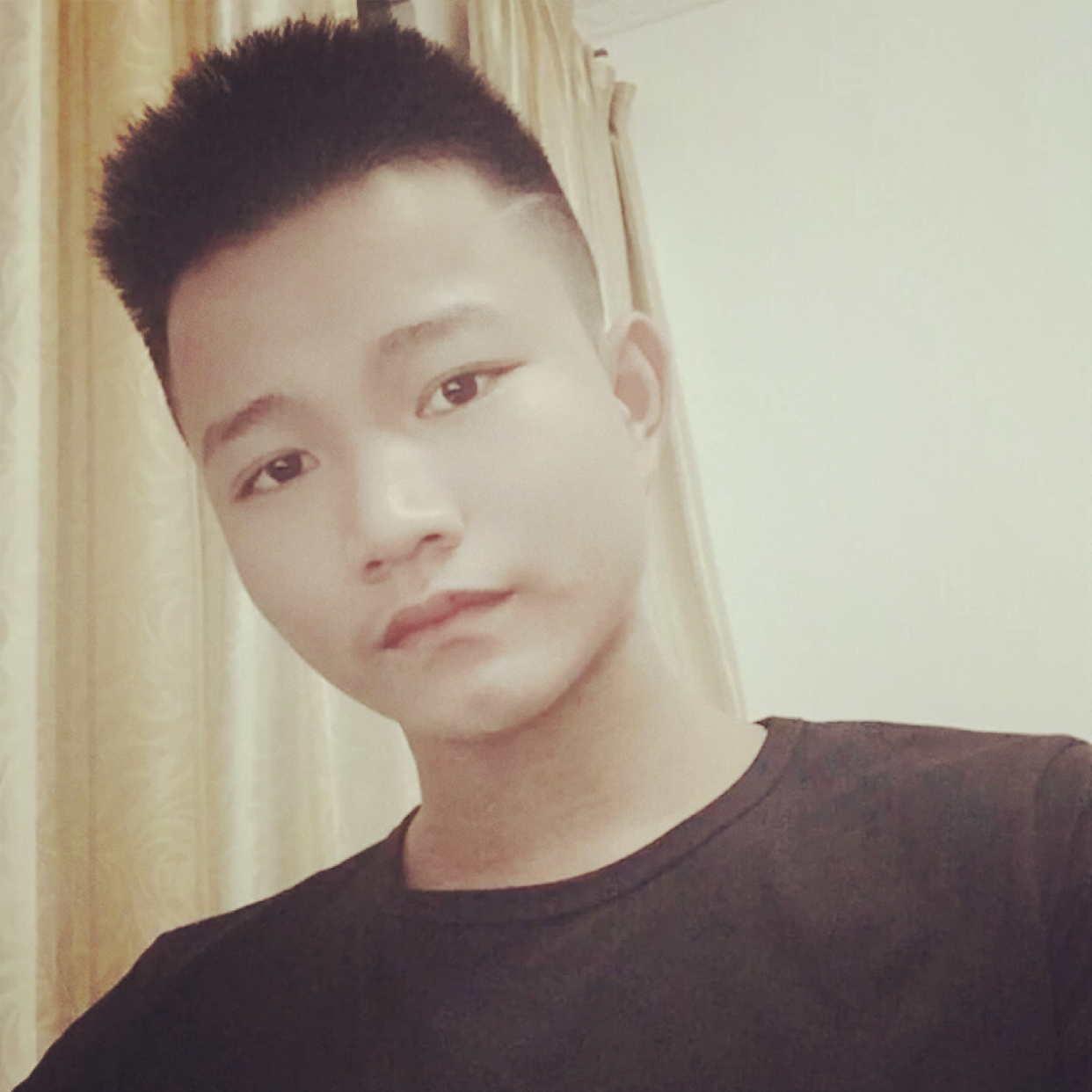 绍 老 板的照片