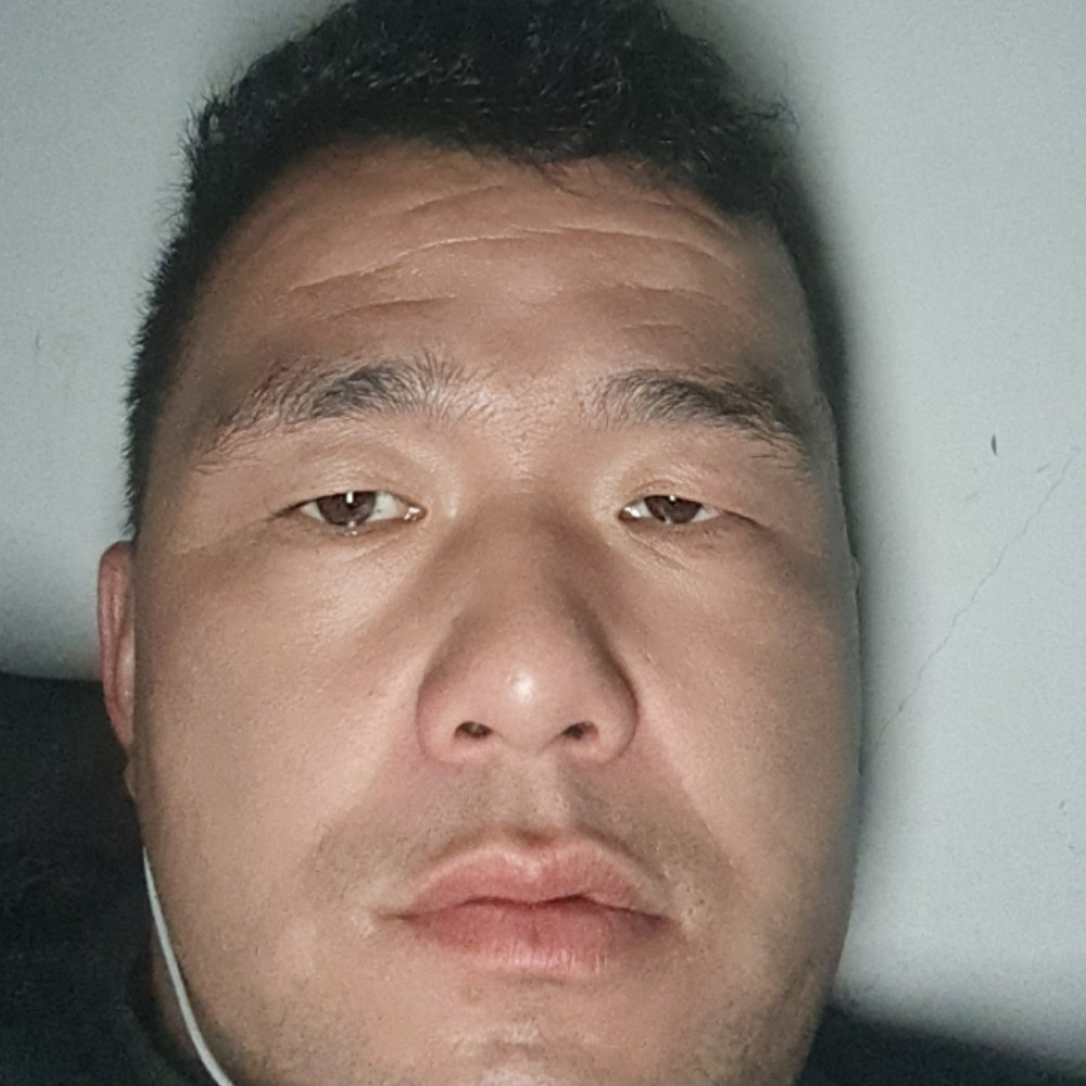 小鸭子等待文静的照片