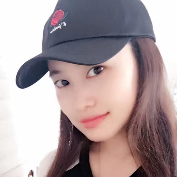勤劳花生的照片
