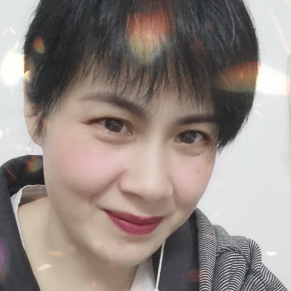 碧蓝方雨的照片