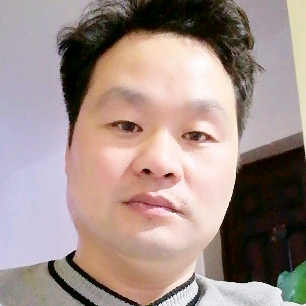 新疆王子的照片