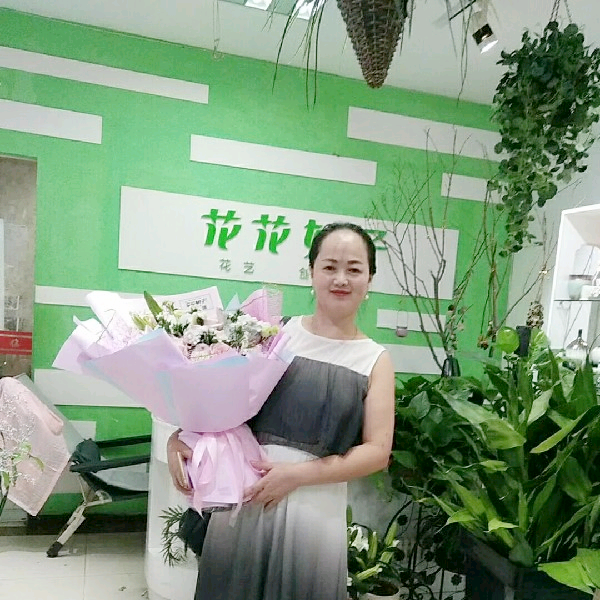 温柔蝶衣的照片