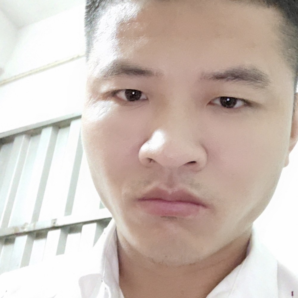 柏東春的照片