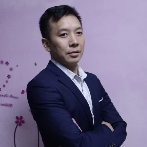 怕黑演变鲜花的照片