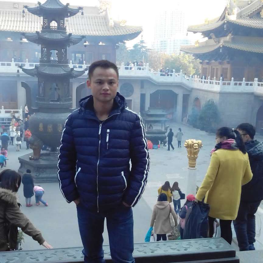 单的一个人的照片