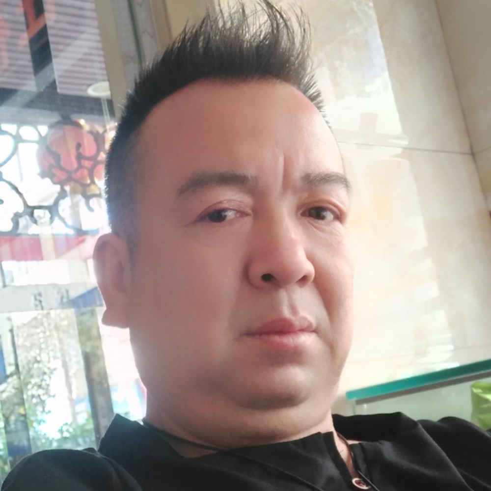 洛尘曾经的照片