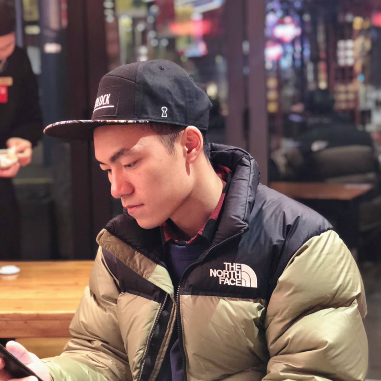 喝不起雪碧的照片