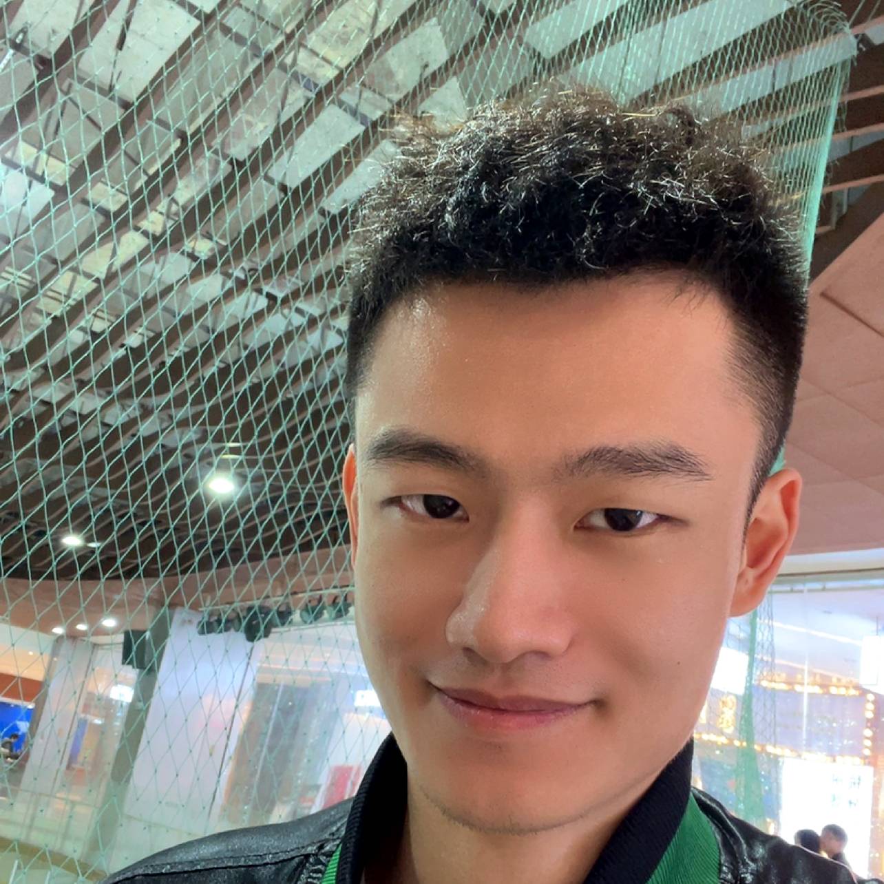 玉米方错落的照片