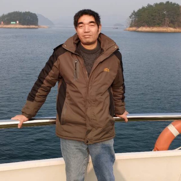 赖鹏程的照片