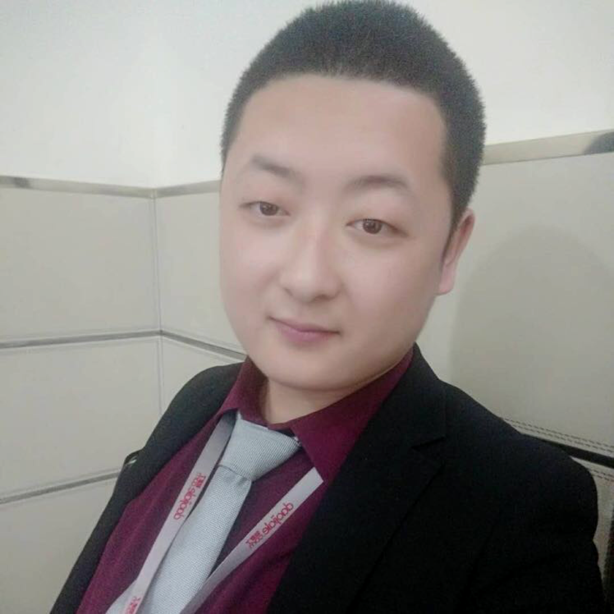 浅喜似沧狗的照片