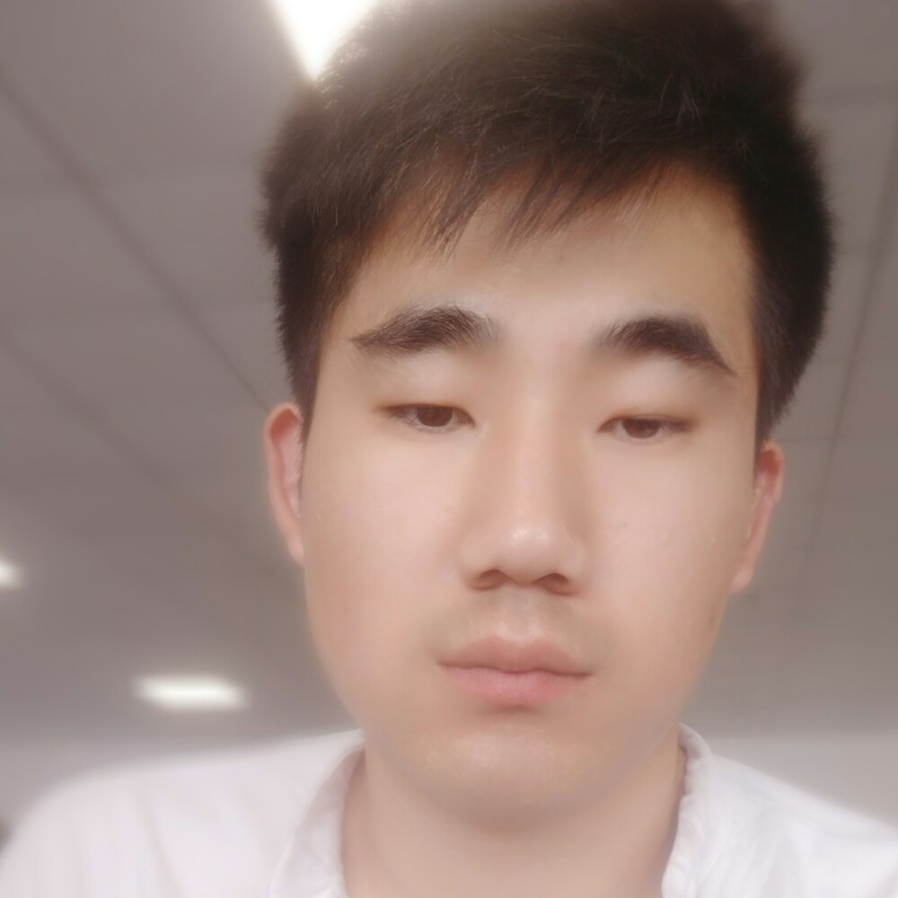 小懒猪闻害羞的照片