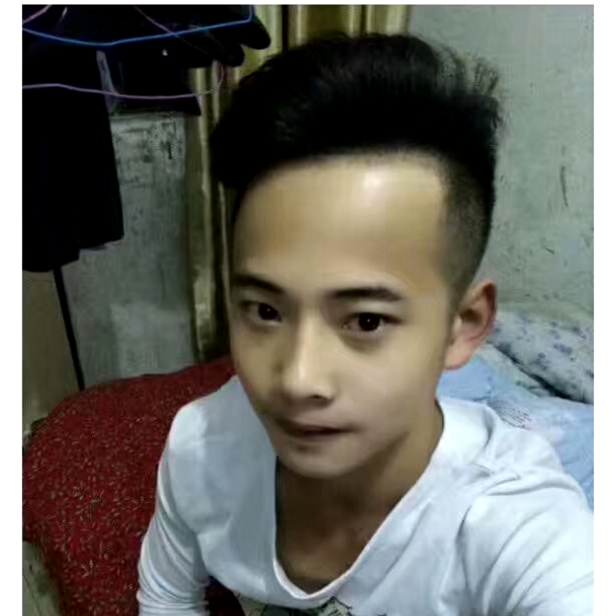 单薄说钢铁侠的照片