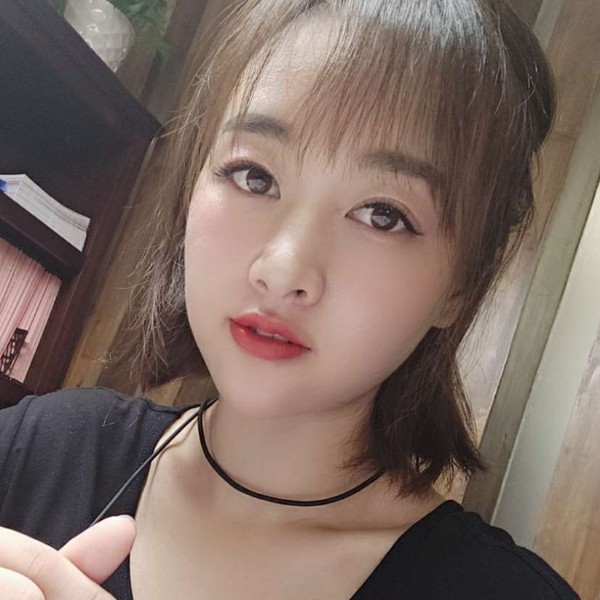 怡然的钢笔的照片