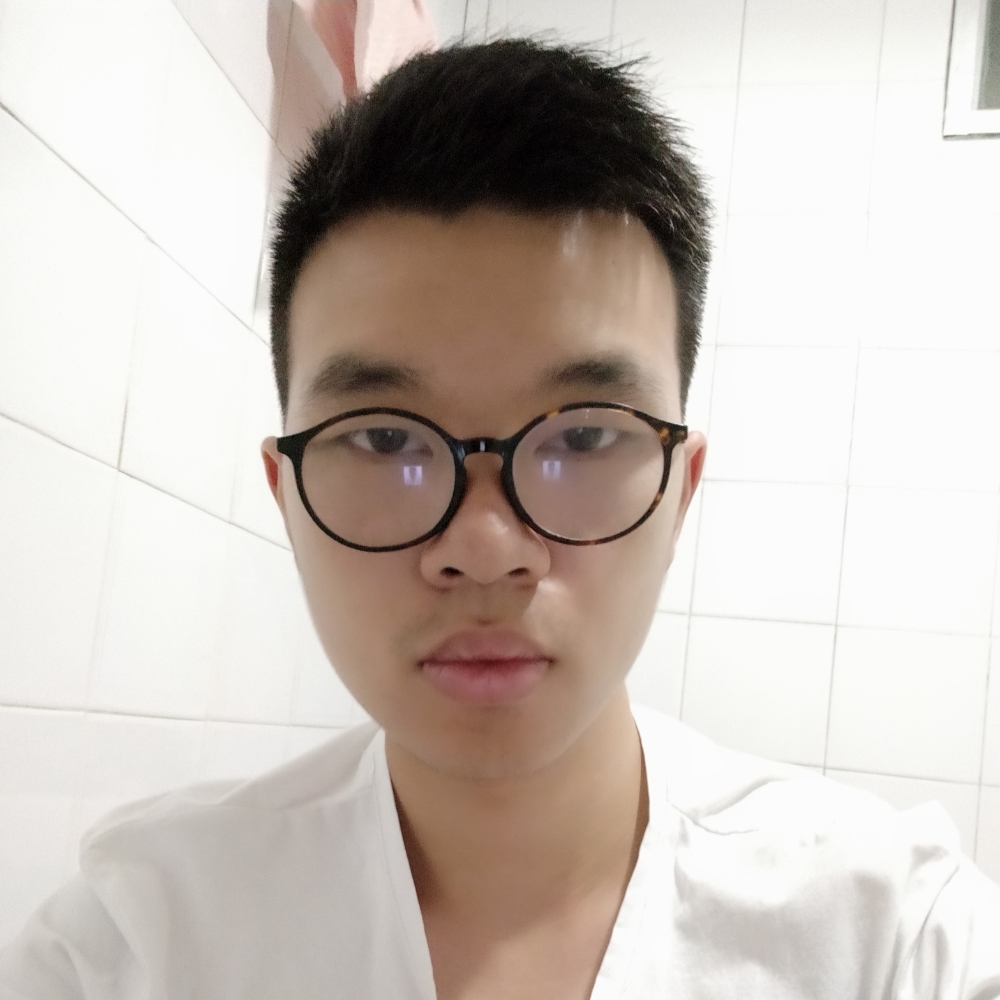 深情的阿钱的照片