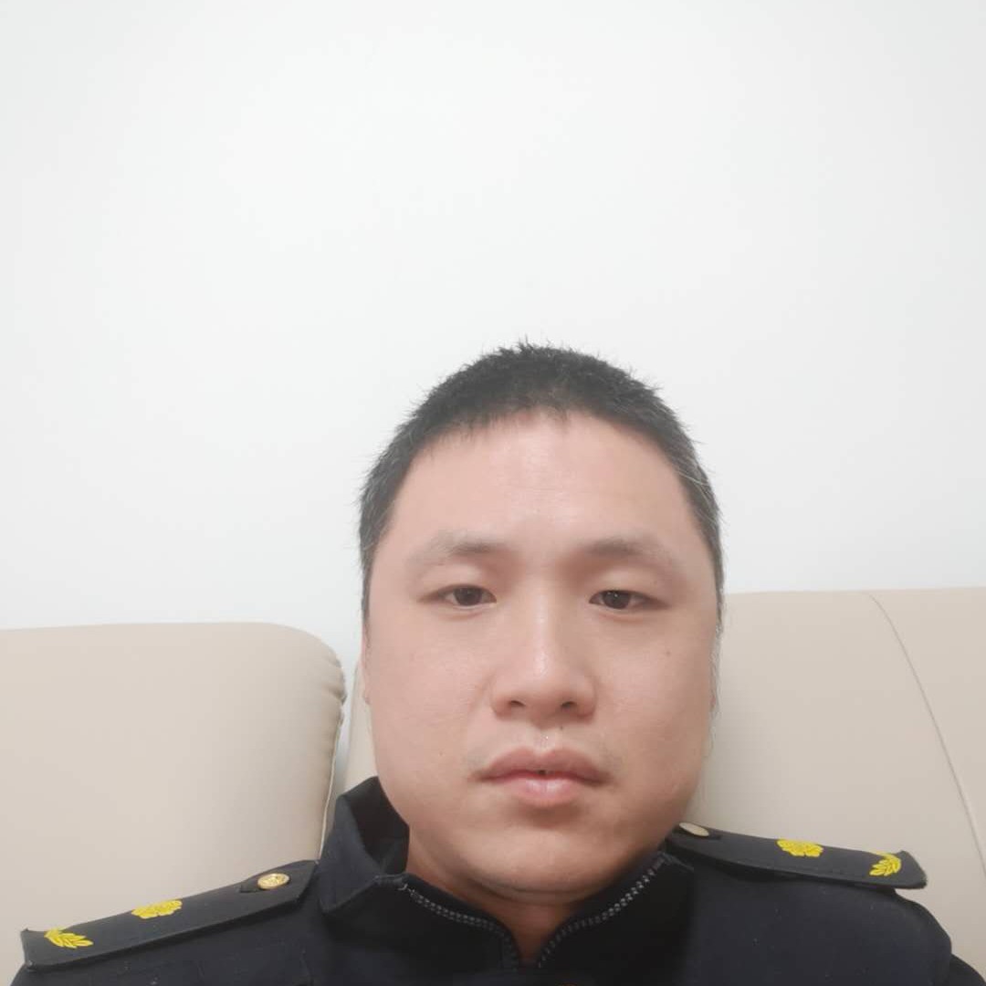 何滔，的照片