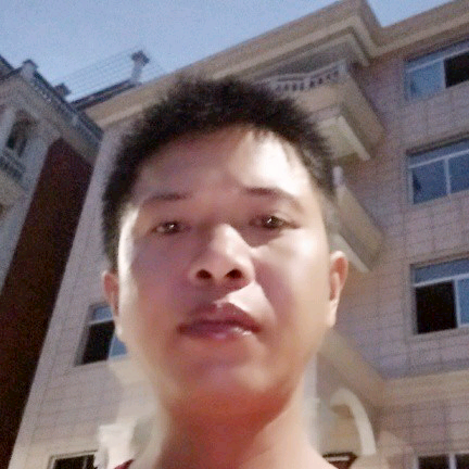 陈任初的照片