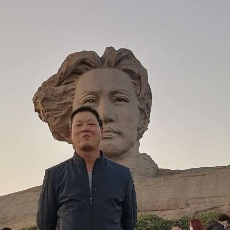 星月苦恋英俊的照片