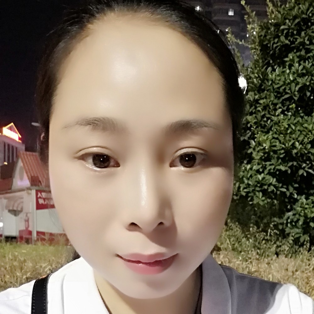 玫瑰谨慎的照片