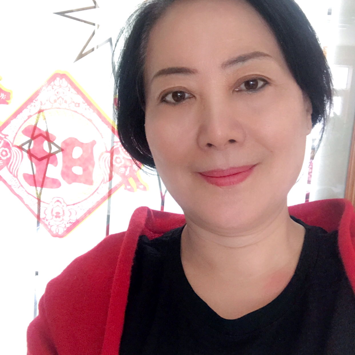 爱撒娇闻初妆的照片