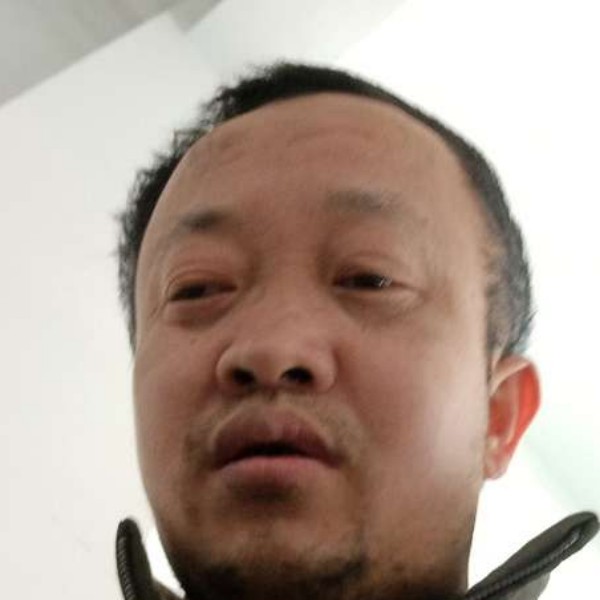 发夹愿怡然的照片