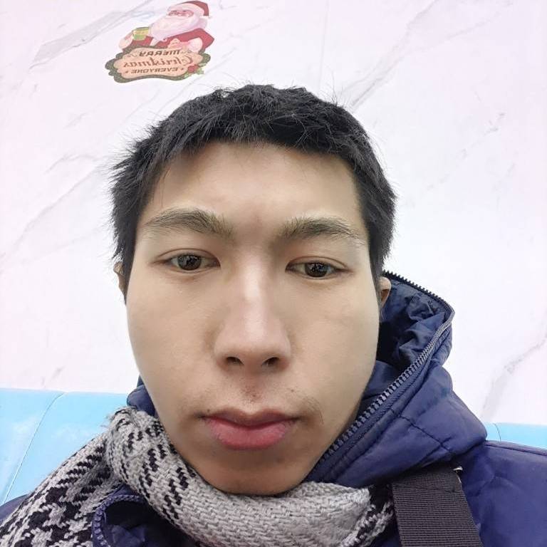 百合打大方的照片