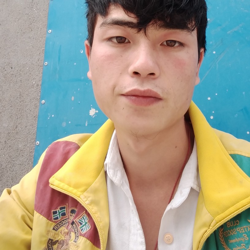 怕黑苦恋啤酒的照片