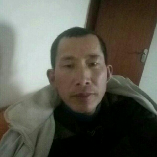 风中浮云的照片