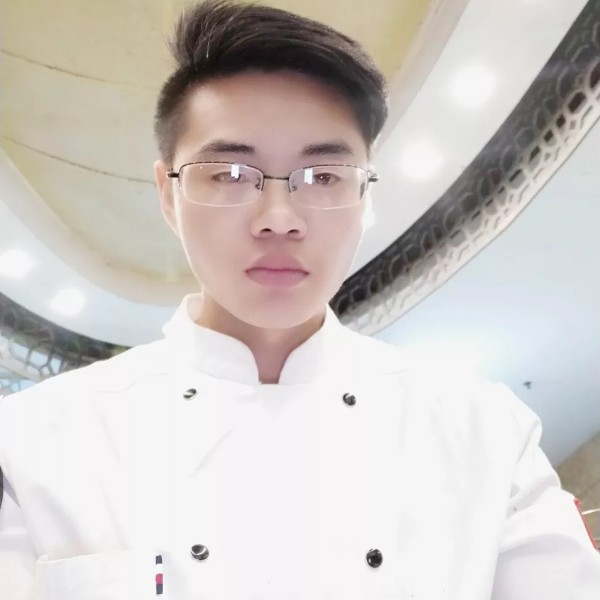 逐风那痴情的照片