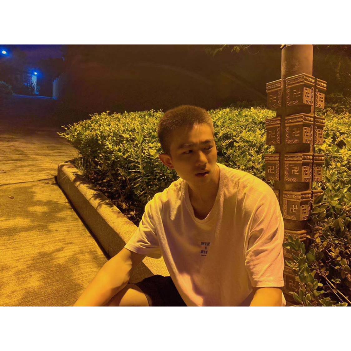 锄禾当午的照片