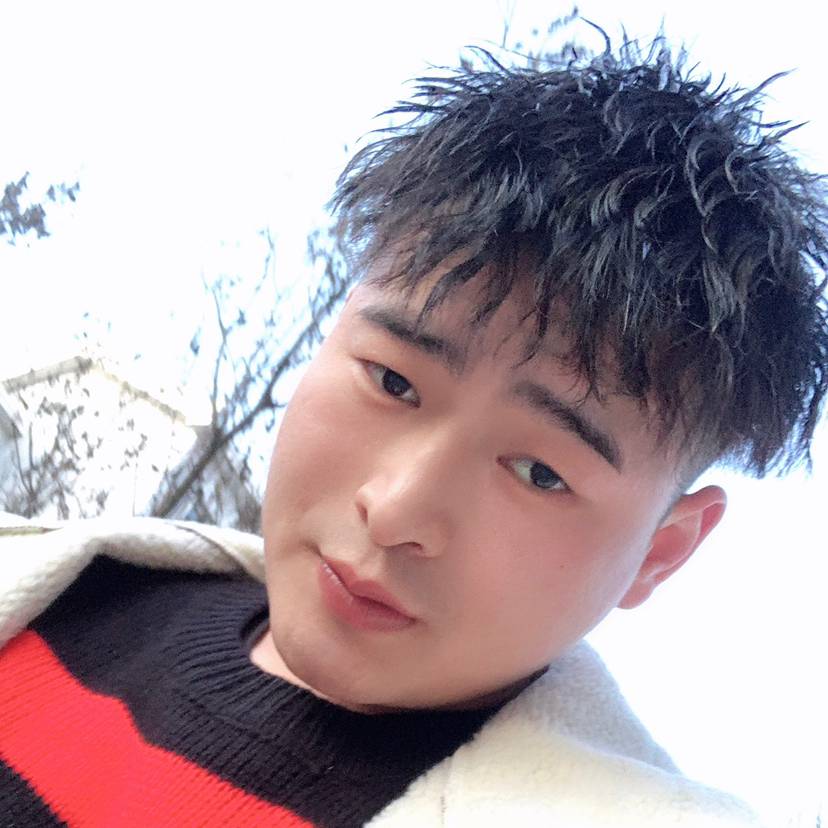 柚子蹁跹不安的照片