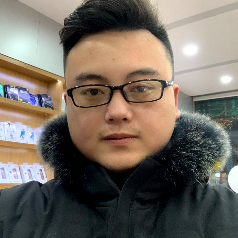 两个馒头一碗米饭的照片
